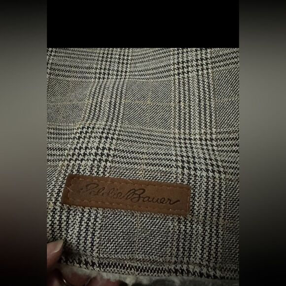 Eddie Bauer PET Plainfield Coat, Plaid Brown/Gray Size Medium - Picture 4 of 7